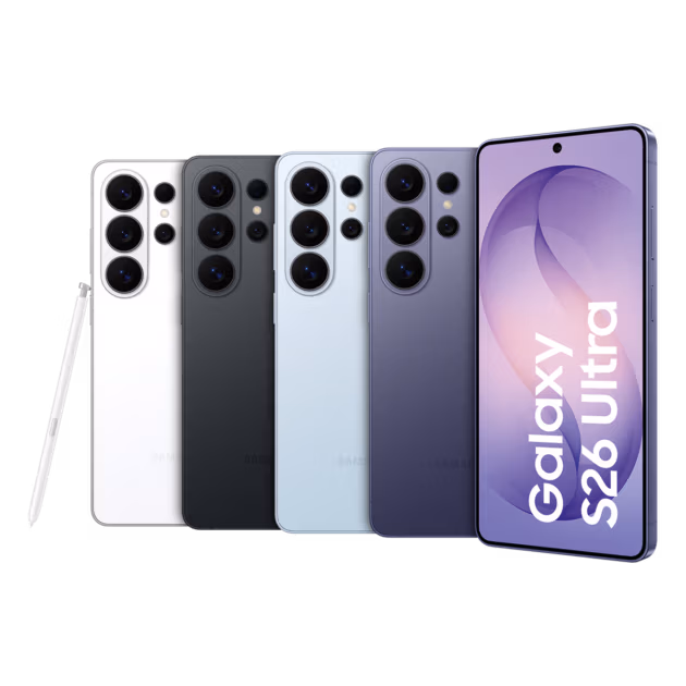 Fünf Samsung Galaxy S26 Ultra-Smartphones in den Farben Weiß, Schwarz, Blau und Lila sind aufrecht stehend abgebildet. Ein Telefon zeigt den Bildschirm mit dem Text "Galaxy S26 Ultra", und neben den Telefonen ist ein S Pen-Stift platziert.